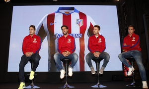 temporada 14-15. Presentación nueva camiseta. Koke, Raúl García, Gabi y Manquillo. Foto: A. G.