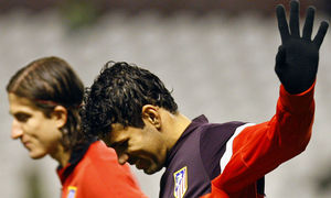 Diego Costa saludando