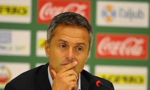 Fran Escribá, entrenador del Elche, en rueda de prensa