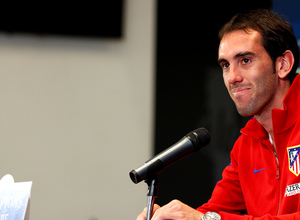 Temporada 13/14. Rueda de prensa de Godín.