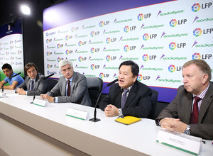 Acto de patrocinio con la LFP