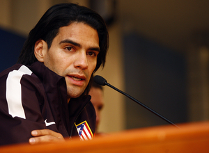 Radamel falcao, en un instante de la rueda de prensa del Rubin-Atlético de Madrid, en Moscú.