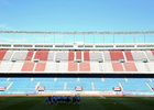 temporada 14/15. Entrenamiento en el estadio Vicente Calderón. Jugadores atendiendo las exolicaciones del profe Ortega durante el entrenamiento