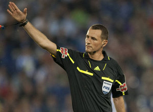 Temp. 2015-2016. Árbitro Clos Gómez