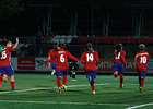 Las jugadoras rojiblancas celebran el tercer gol que daba el pase a octavos