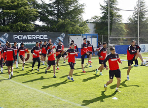 Temporada 12/13. Entrenamiento.Equipo realizando ejercicios físicos durante el entrenamiento en la ciudad deportiva de Majadahonda