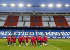 temporada 16/17. Entrenamiento en el estadio Vicente Calderón. Jugadores durante el entrenamiento