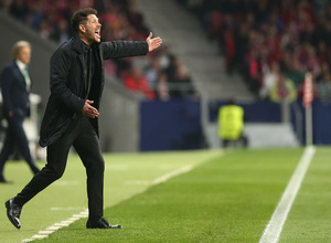 temporada 17/18. Partido Wanda Metropolitano. Atlético Sporting Portugal. Uefa Europa League. Simeone durante el partido