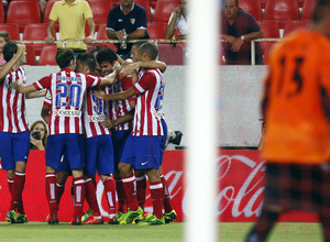 Temporada 13/14 Sevilla-Atlético de Madrid Los jugadores celebrando el tanto de Diego Costa