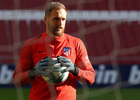 temporada 19/20. Entrenamiento en el Wanda Metropolitano. Oblak durante el entrenamiento