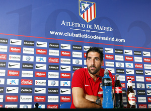 temporada 13/14.Rueda de prensa Raúl García en la ciudad deportiva de Majadahonda